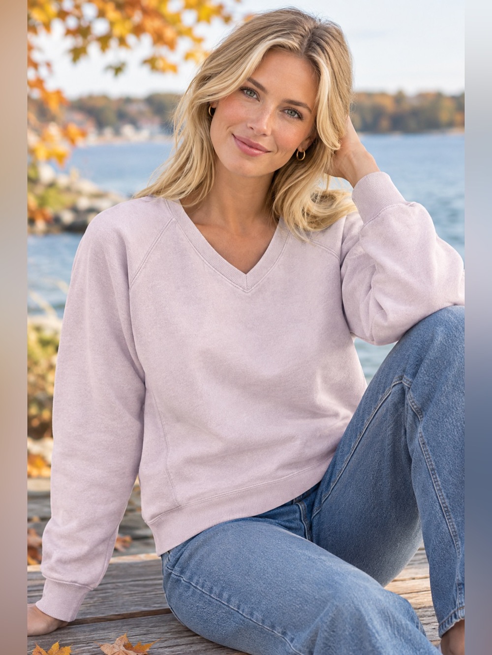 Izod Women’s Pale Lavender V-Neck Sweater